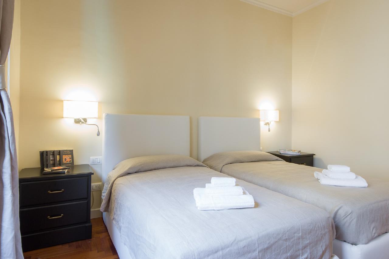 Apartments Florence - Le Por Santa Maria Bagian luar foto