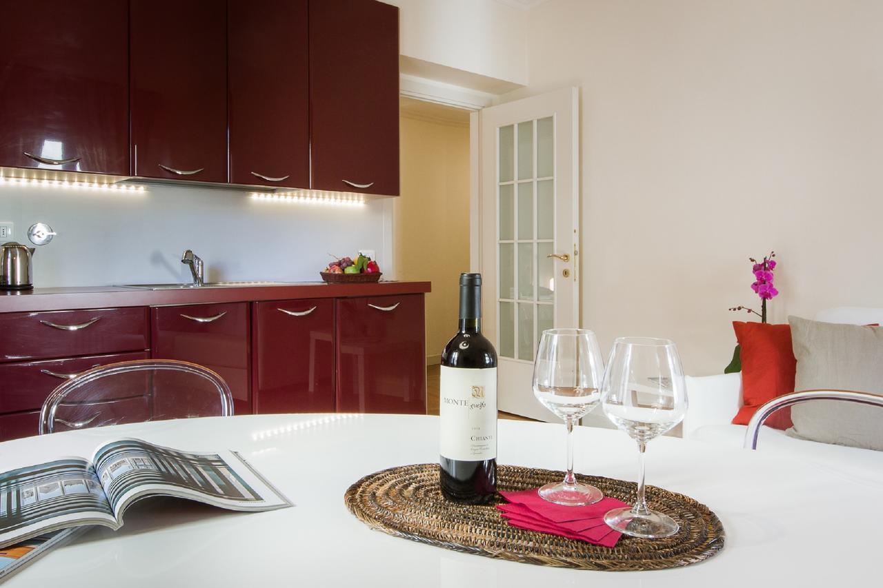 Apartments Florence - Le Por Santa Maria Bagian luar foto