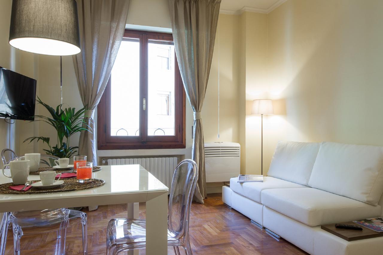 Apartments Florence - Le Por Santa Maria Bagian luar foto
